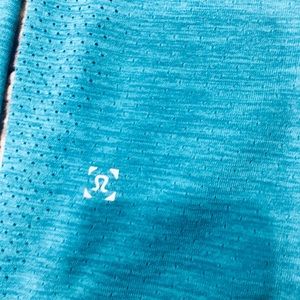 Lululemon metal vent long sleeve